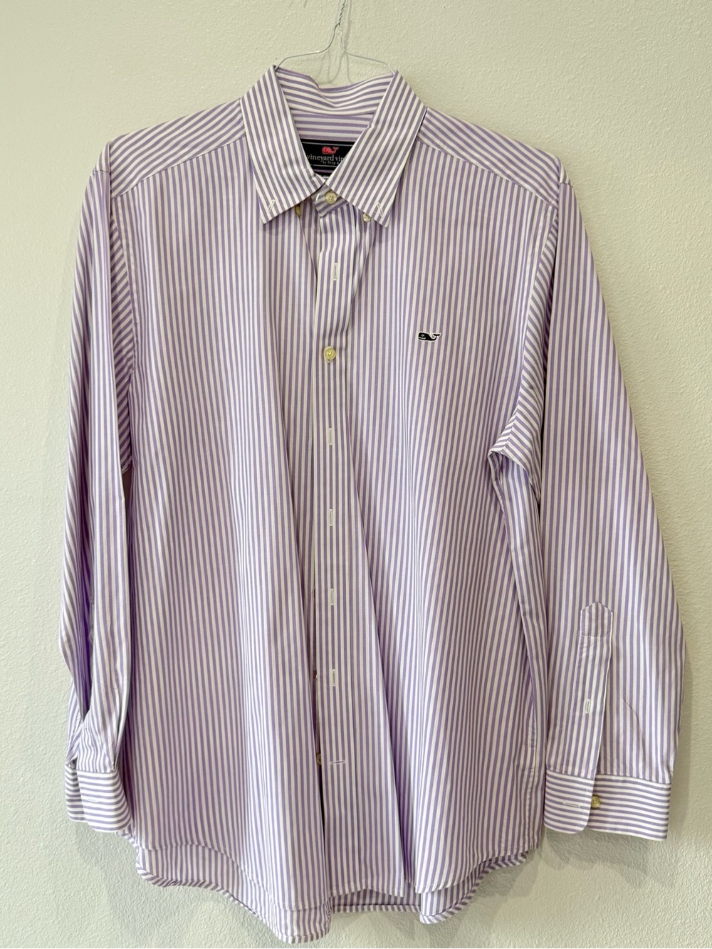 Vineyard Vines Lavender and White Striped Men's Dress Shirt